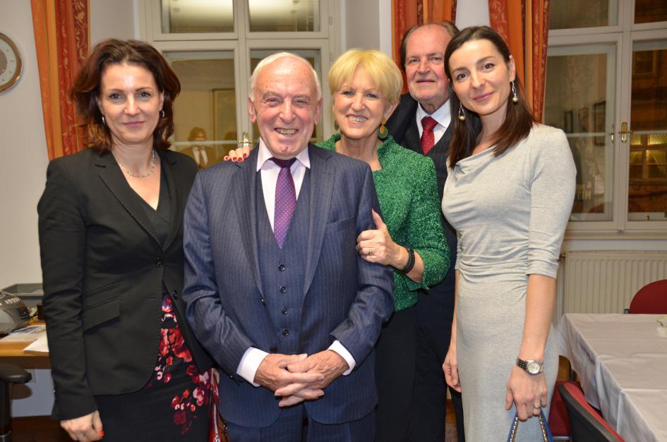 VertreterInnen aus Diplomatie, Wirtschaft und Politik beim ÖGLV-Neujahrsempfang 2019