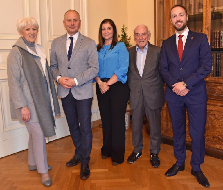 Update Ungarn: Wirtschaft und Wirtschaftspolitik im Fokus